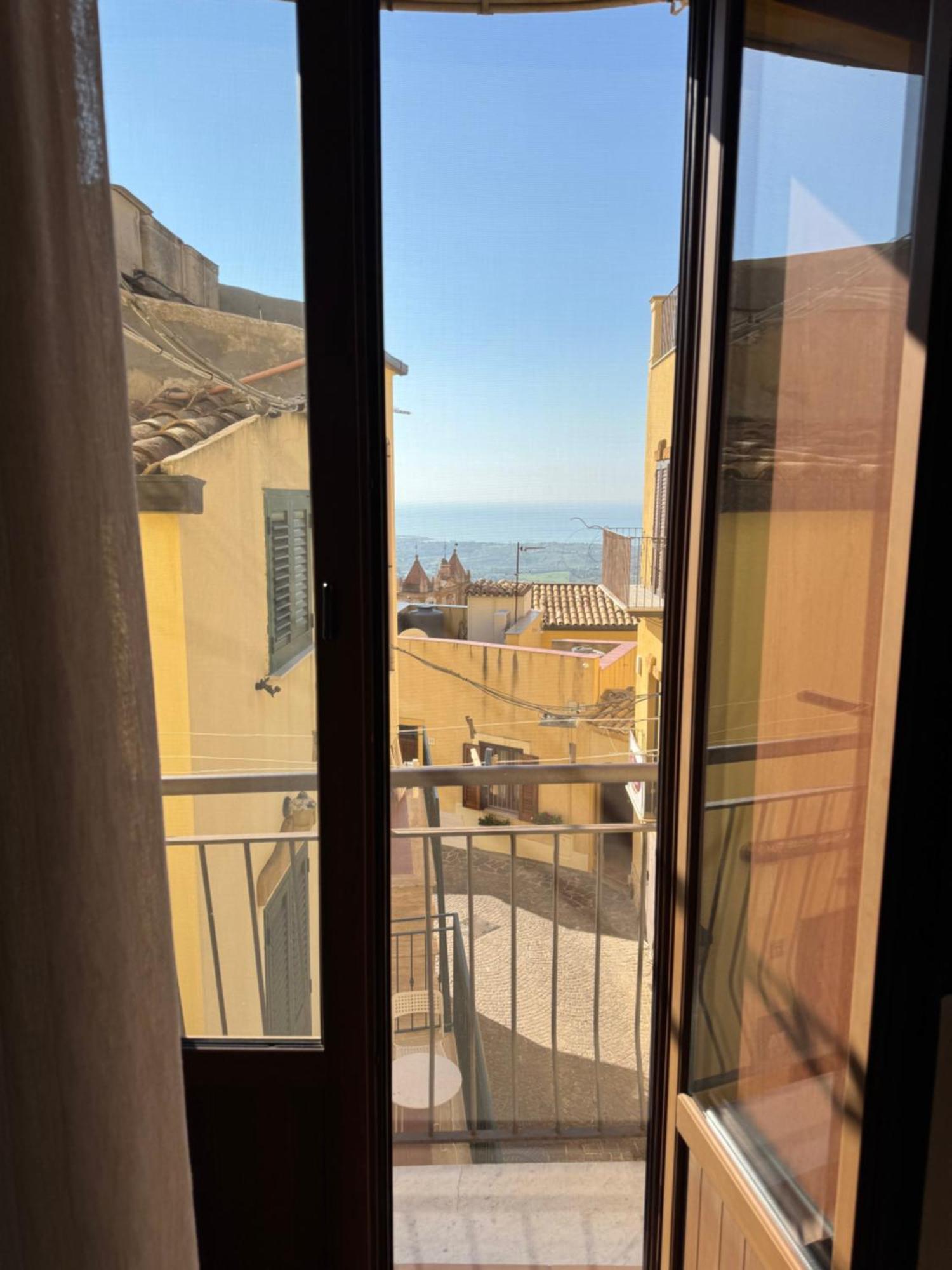Le Scalette Del Centro Hotel Agrigento Exterior photo