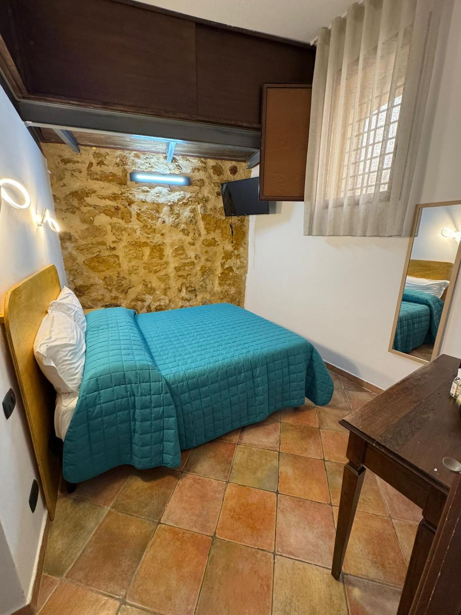 Le Scalette Del Centro Hotel Agrigento Exterior photo